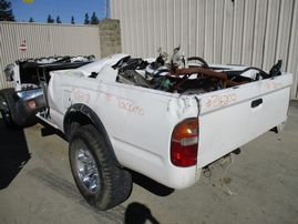 1999 TOYOTA TACOMA PRERUNNER WHITE XTRA CAB 3.4L AT 2WD Z16302